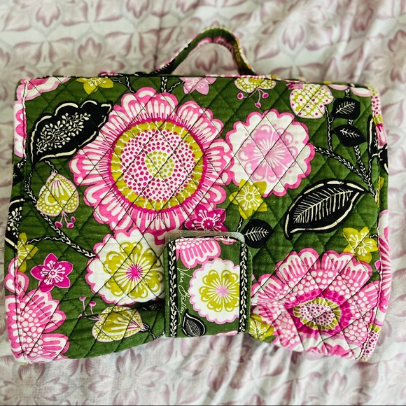 Vera Bradley changing pad - Picture 2 of 4